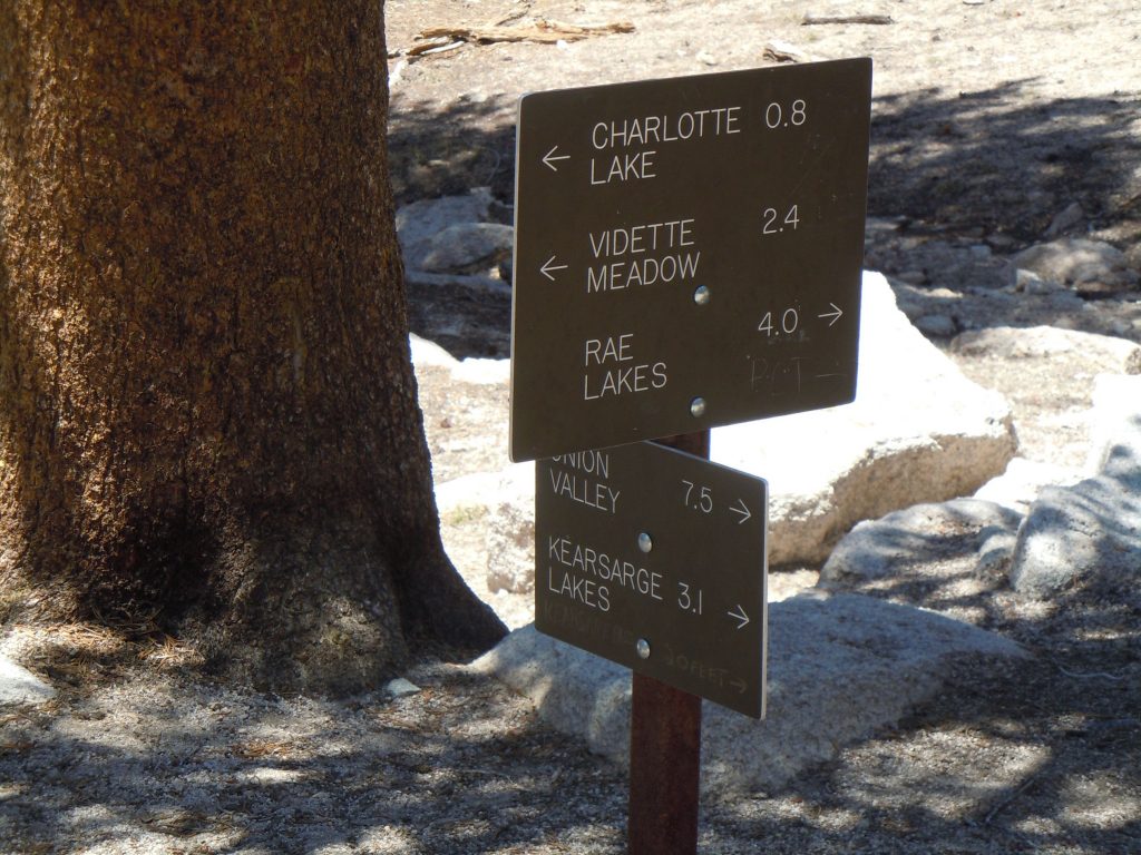 John Muir Trail and Kearsarge Pass Trail interesection