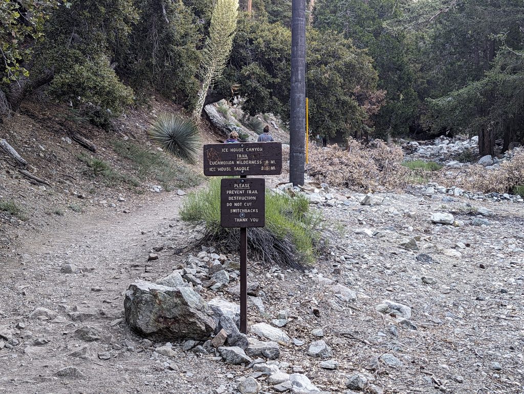 Icehouse Canyon Intersection with Chapman trail